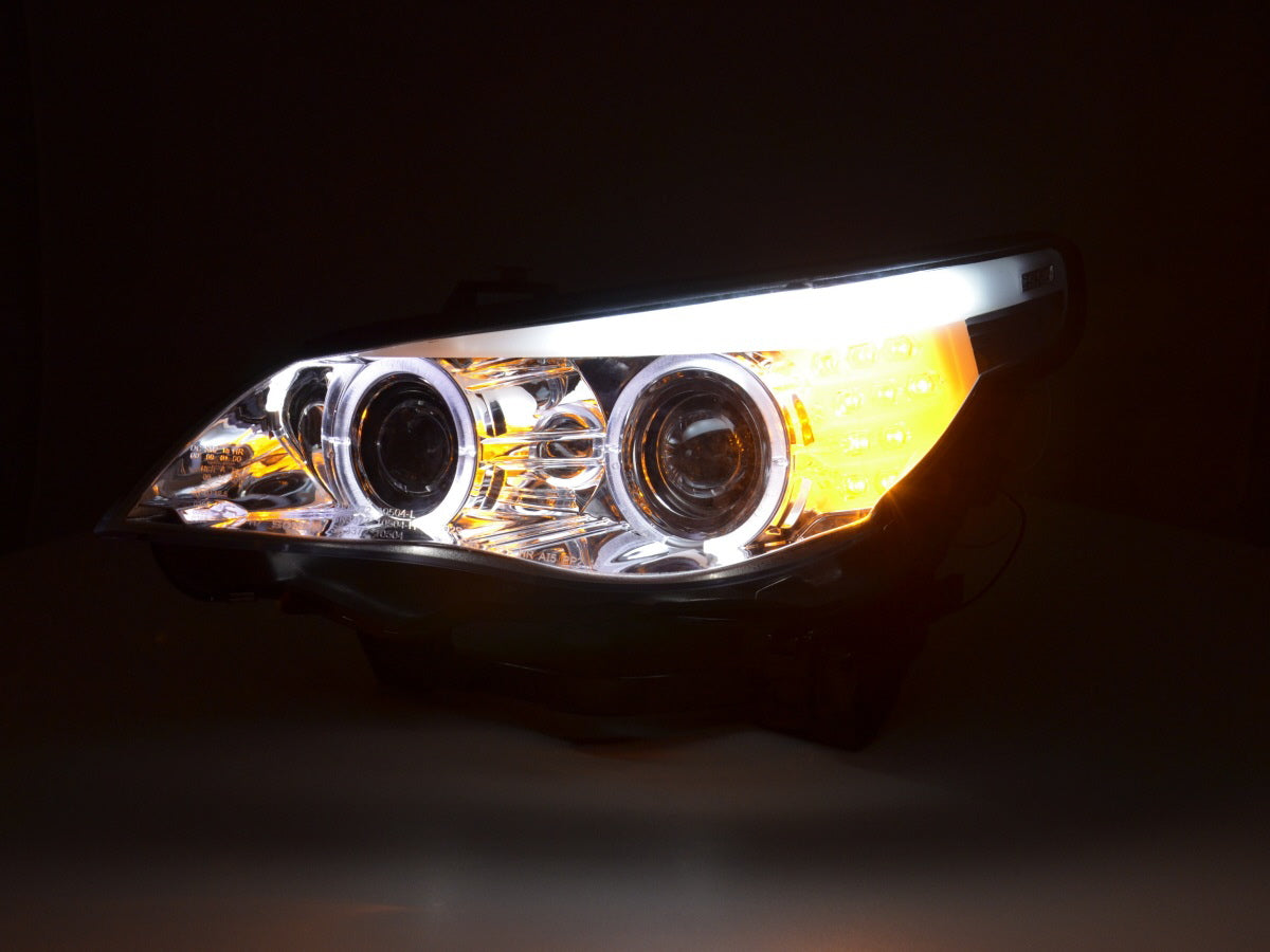 Scheinwerfer Set BMW 5er E60/E61 03-08 chrom Scheinwerfer Set BMW 5er E60/E61 03-08 chrom